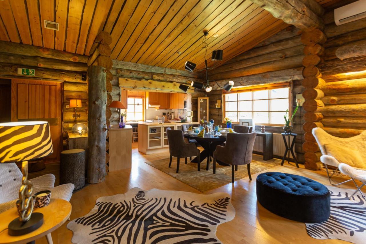 Kuukkeli Log Houses Teerenpesae - Premium Suite A48 Saariselka Exterior photo