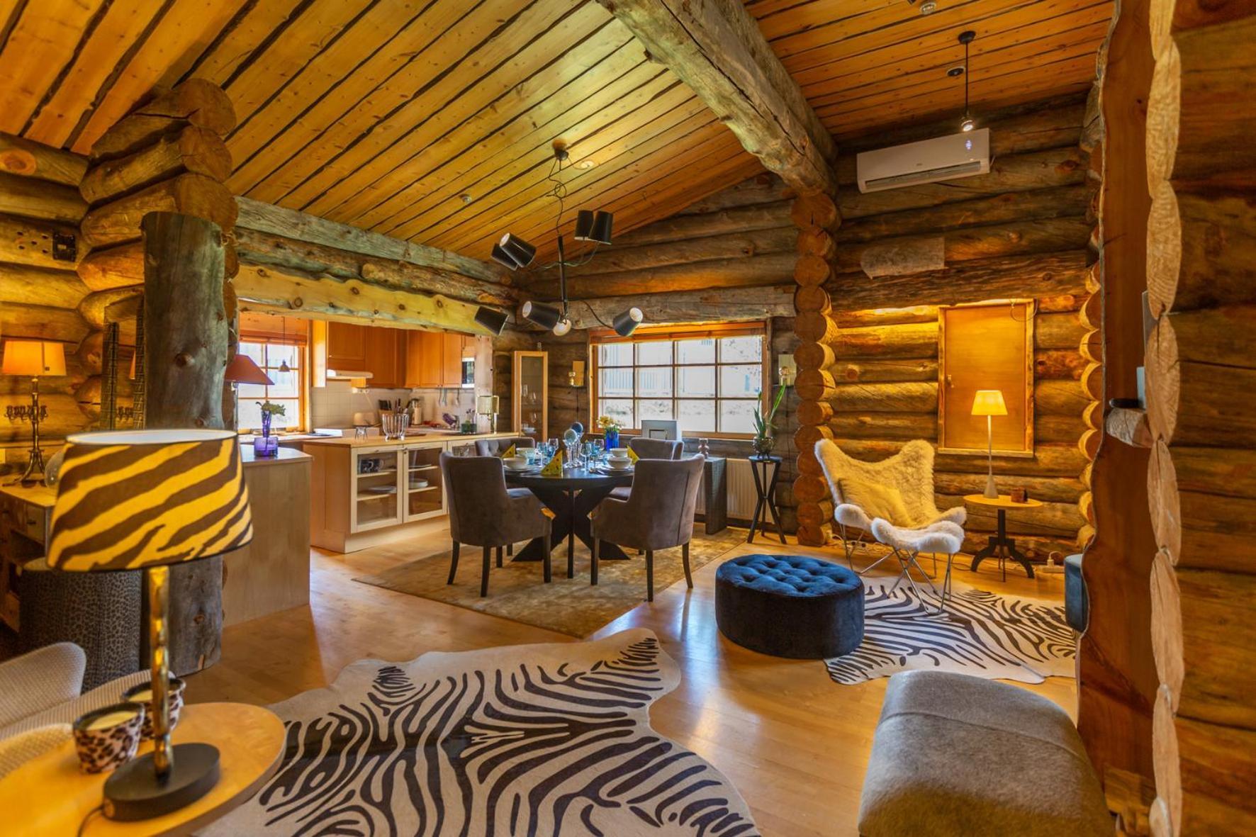 Kuukkeli Log Houses Teerenpesae - Premium Suite A48 Saariselka Exterior photo